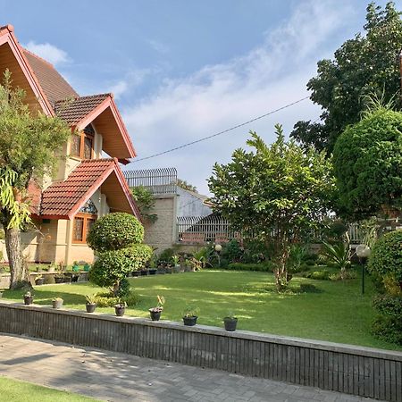 Villa Nuansa Alam Lembang Ngoại thất bức ảnh